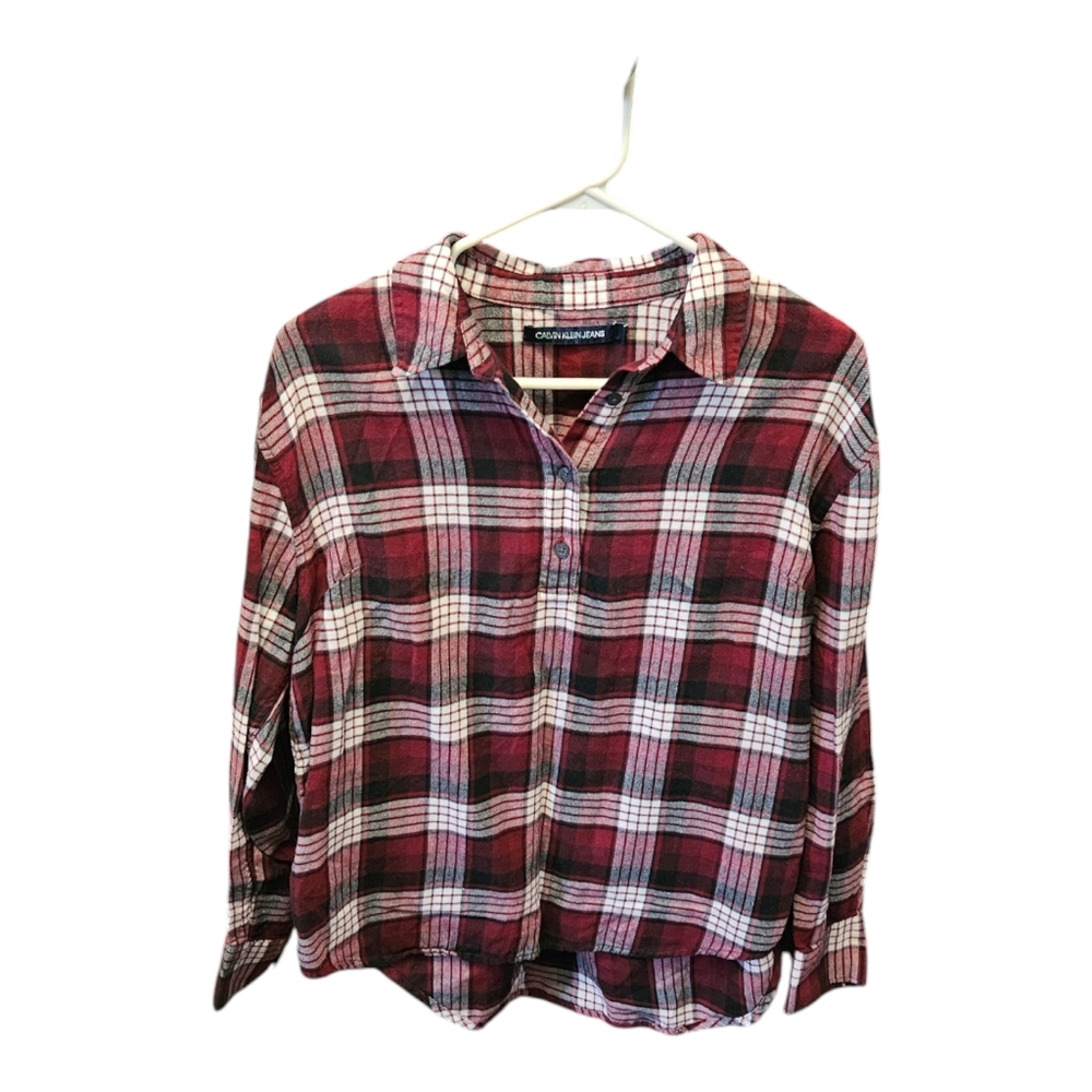 Calvin Klein Women's Size S Burgandy Plaid Pullover Flannel Shirt